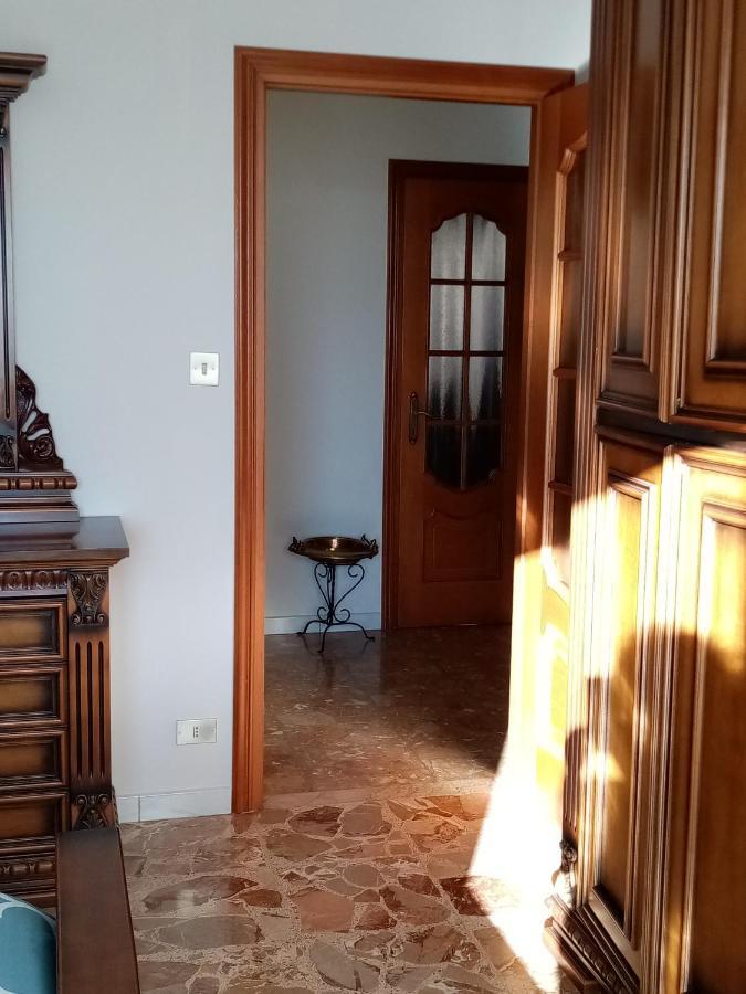 Bruno Turin Apartment Near The Metro Collegno Buitenkant foto