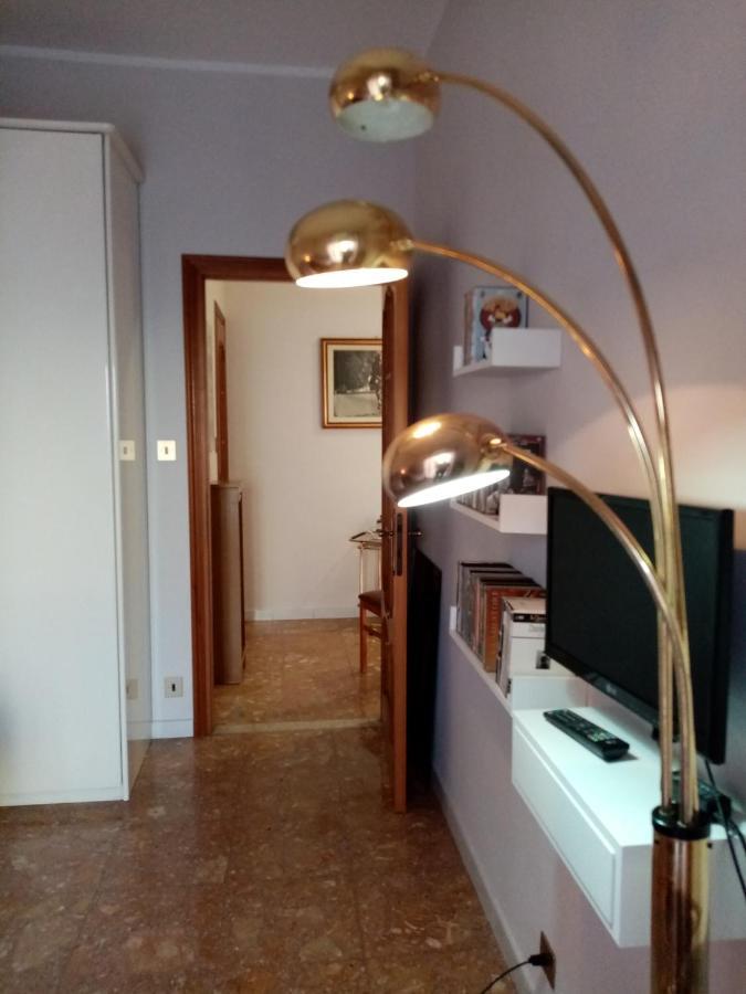 Bruno Turin Apartment Near The Metro Collegno Buitenkant foto